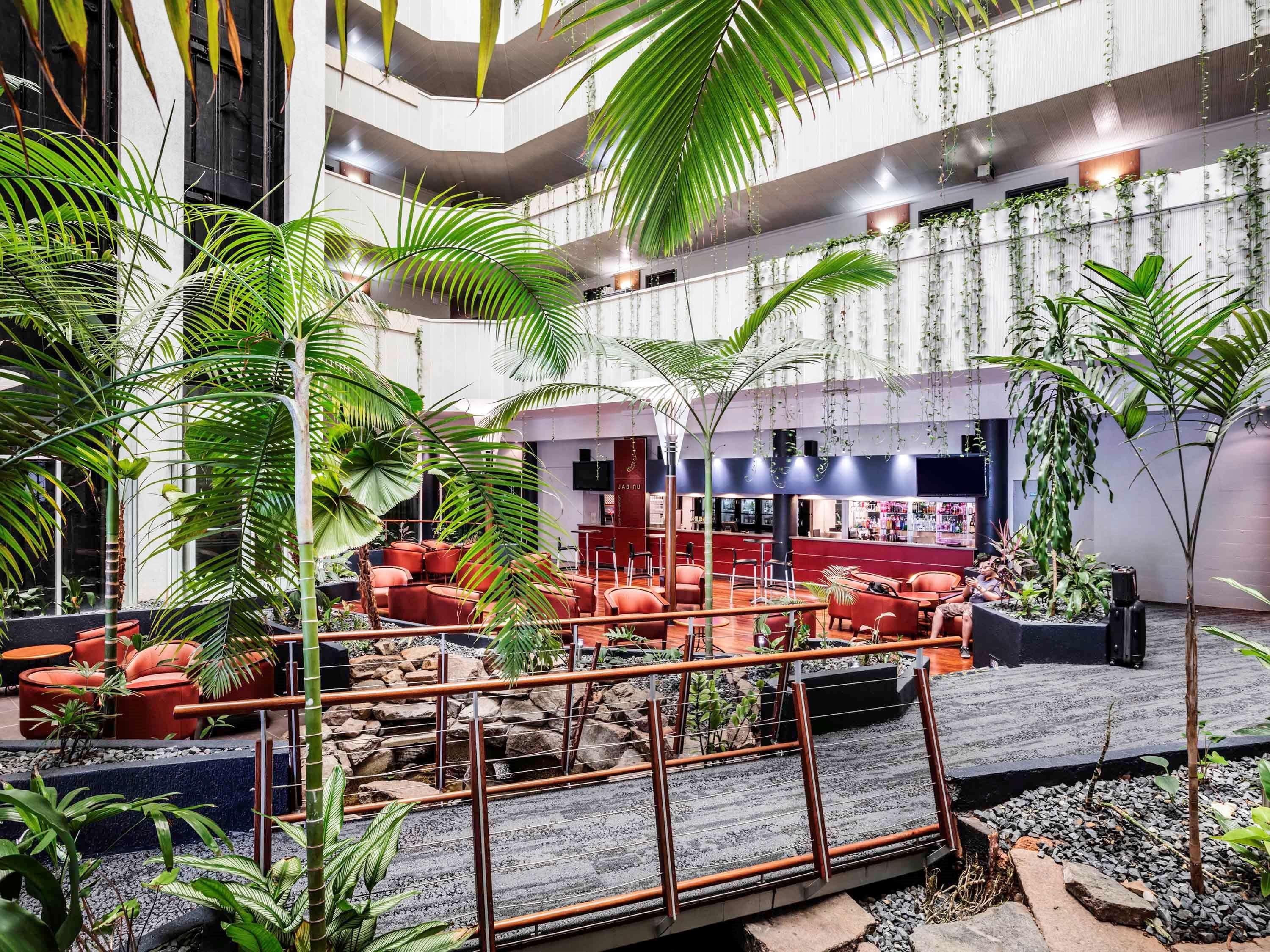 โนโวเทล ดาร์วิน ซีบีดี Hotel ภายนอก รูปภาพ